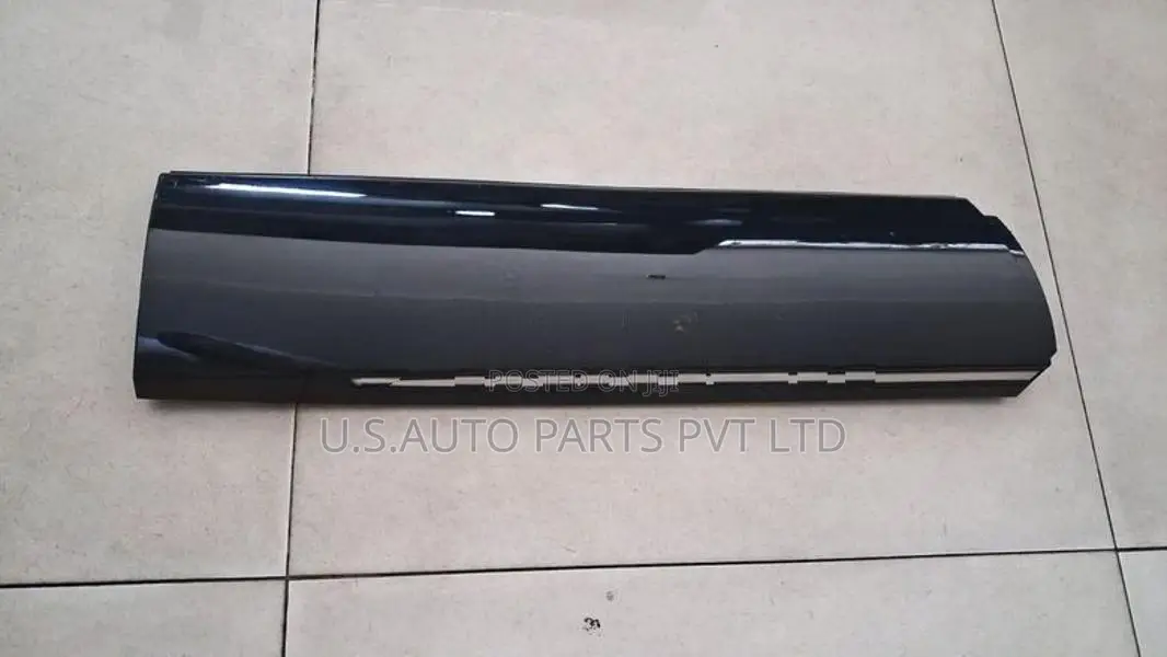 Honda Vezel RV5 Door Molding Rear Left Side
