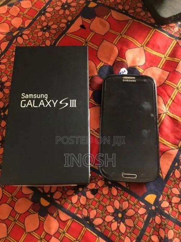 Samsung Galaxy S3 (Used)