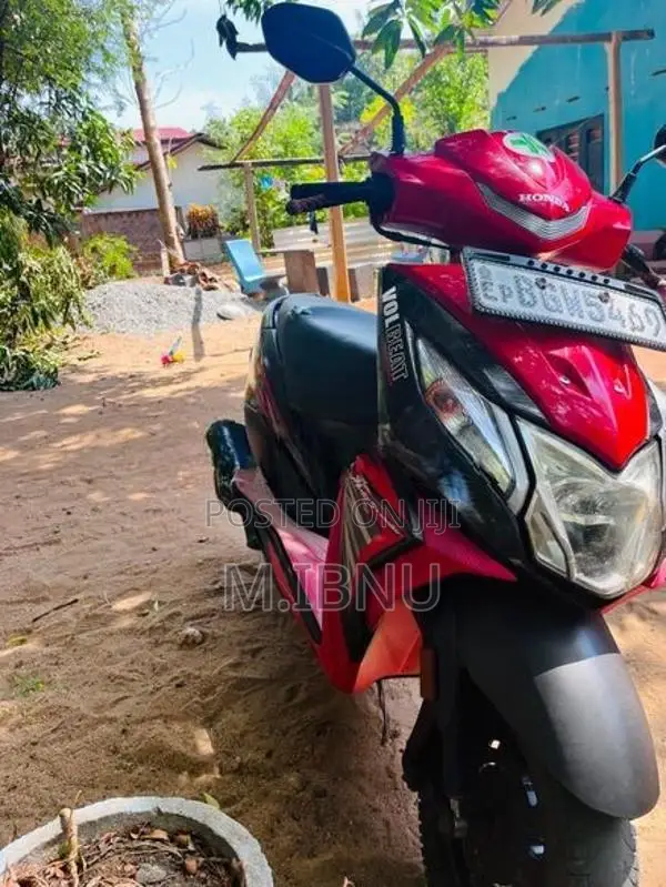 Honda Dio 2018