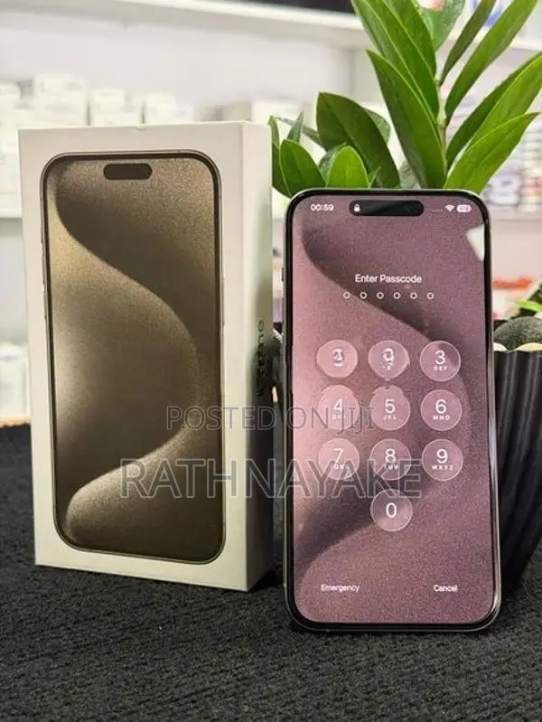 Apple iPhone 15 Pro Max (Used)