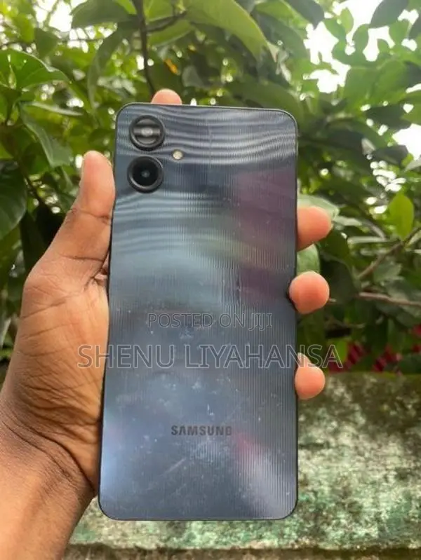 Samsung Galaxy A06 (Used)