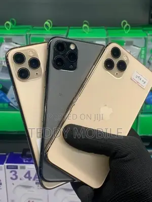 Apple iPhone 11 Pro 256GB (Used)