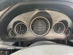 Mercedes Benz E200 2010