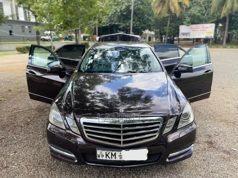 Mercedes Benz E200 2010