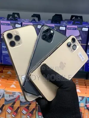 Apple iPhone 11 Pro 256GB (Used)