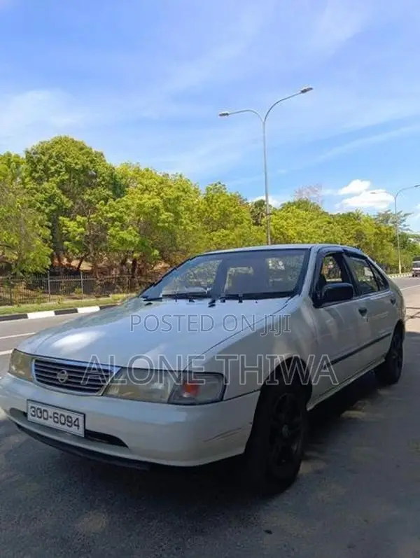Nissan Sunny FB14 1996