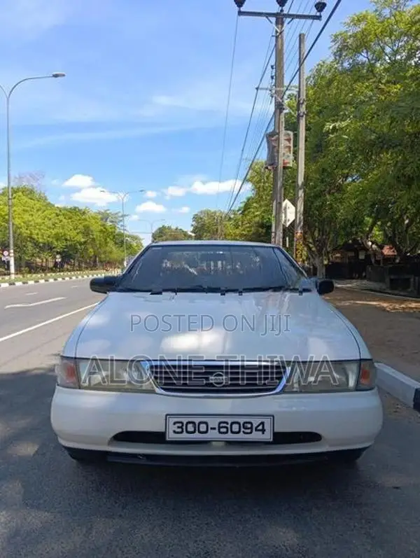 Nissan Sunny FB14 1996