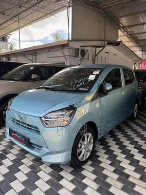 Daihatsu Mira G grade 2025