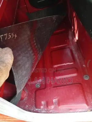 Bajaj RE 2019