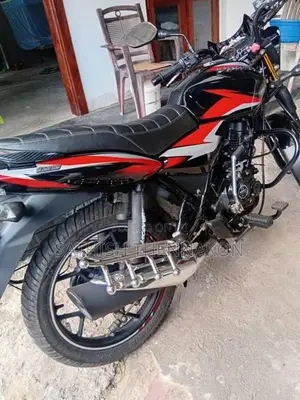 Bajaj Discover 125 2025