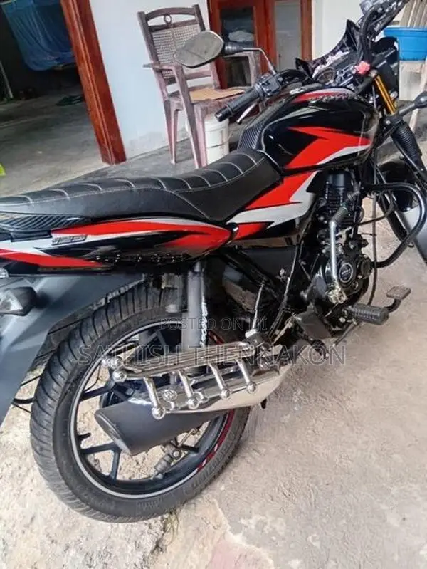 Bajaj Discover 125 2025