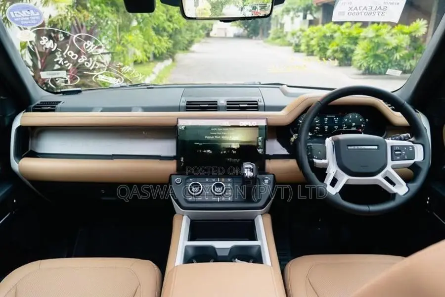 Land Rover Defender X-Dynamic 1of 1 Spec 2026