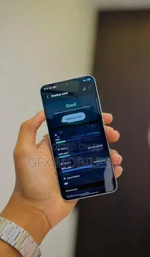 Samsung Galaxy S25 (Used)