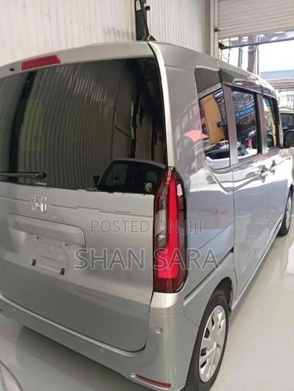 Honda N-Box 2025