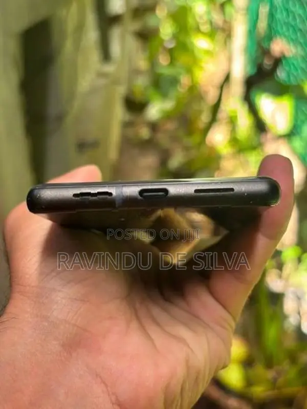 Google Pixel 6 (Used)