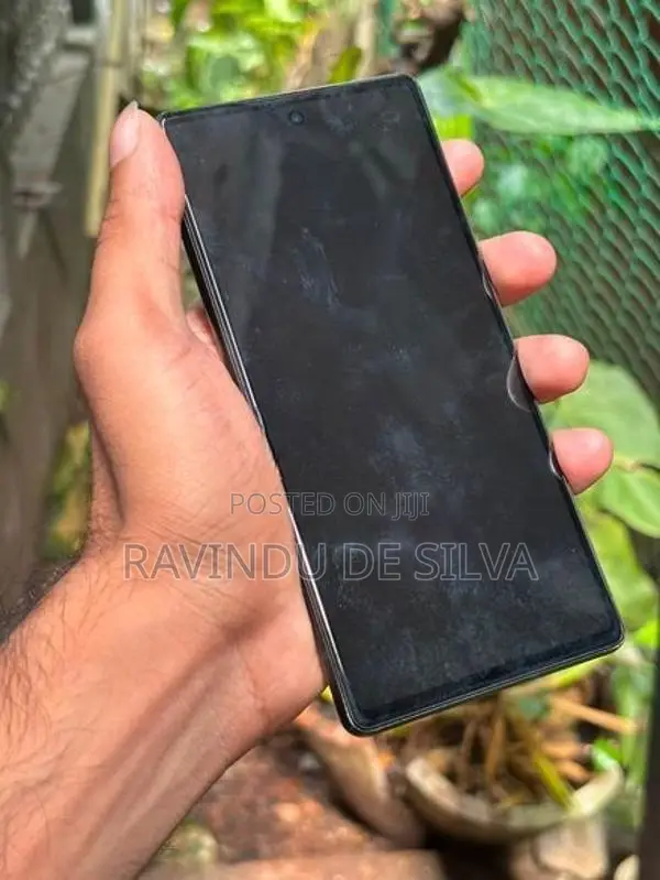 Google Pixel 6 (Used)