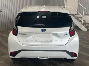 Toyota Aqua G Grade 2025