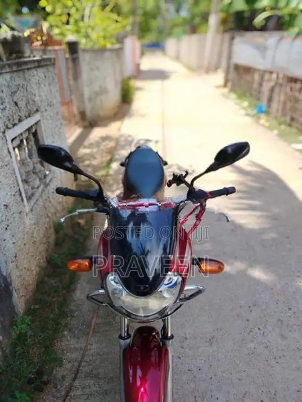 Bajaj Discover 125 2006