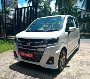 Suzuki Wagon R custom ZX 2026