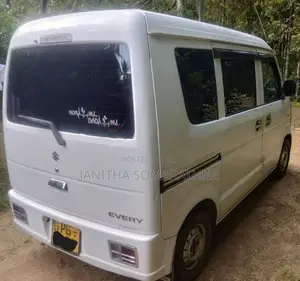 Suzuki Every 2012