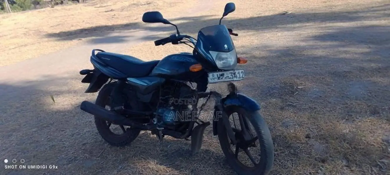 Bajaj Platina 100 2012
