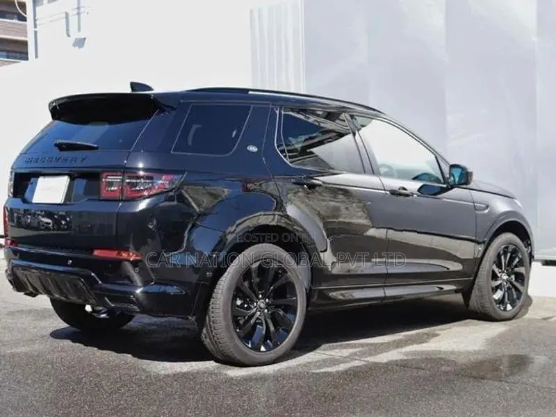 Land Rover Discovery Sport Dynamic HSE P300e 2025