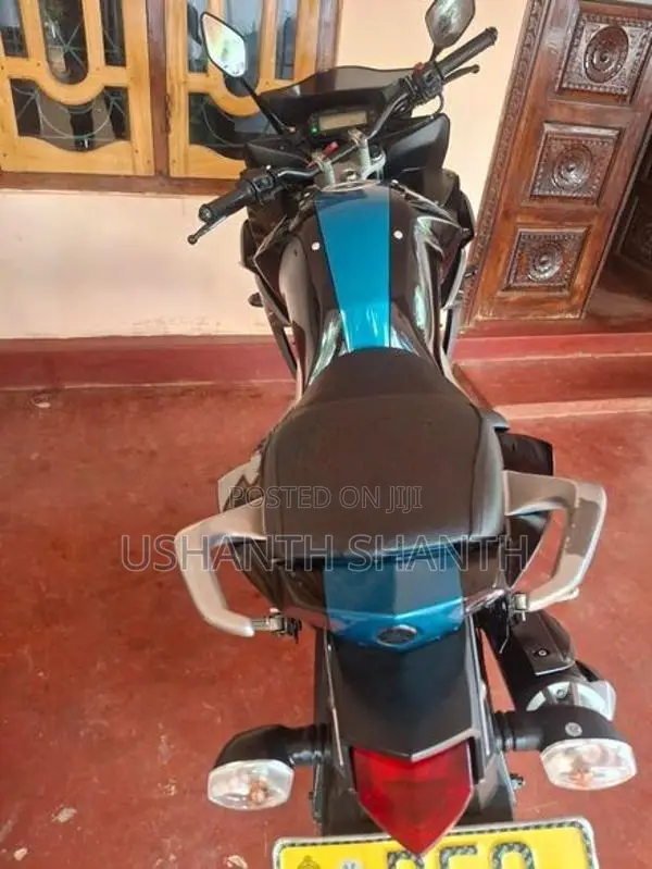 Yamaha Fazer v2 2017