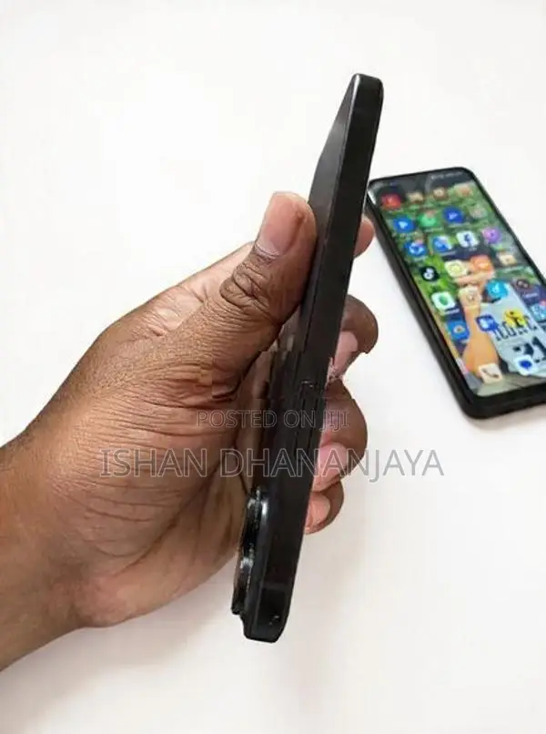 Apple iPhone 15 (Used)
