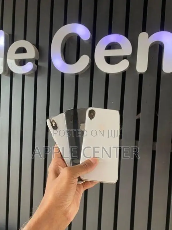 Apple iPhone X (Used)