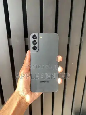 Samsung Galaxy S22+ (Used)