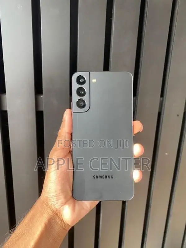 Samsung Galaxy S22+ (Used)