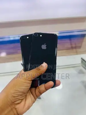 Apple iPhone 8 (Used)