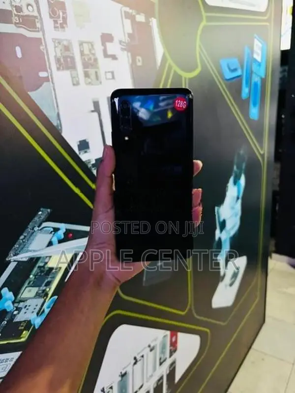 Samsung Galaxy A90 (Used)