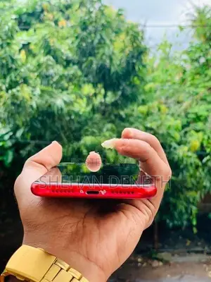 Apple iPhone XR (Used)