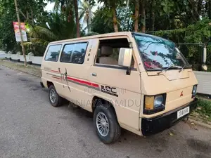Mitsubishi Delica 1980