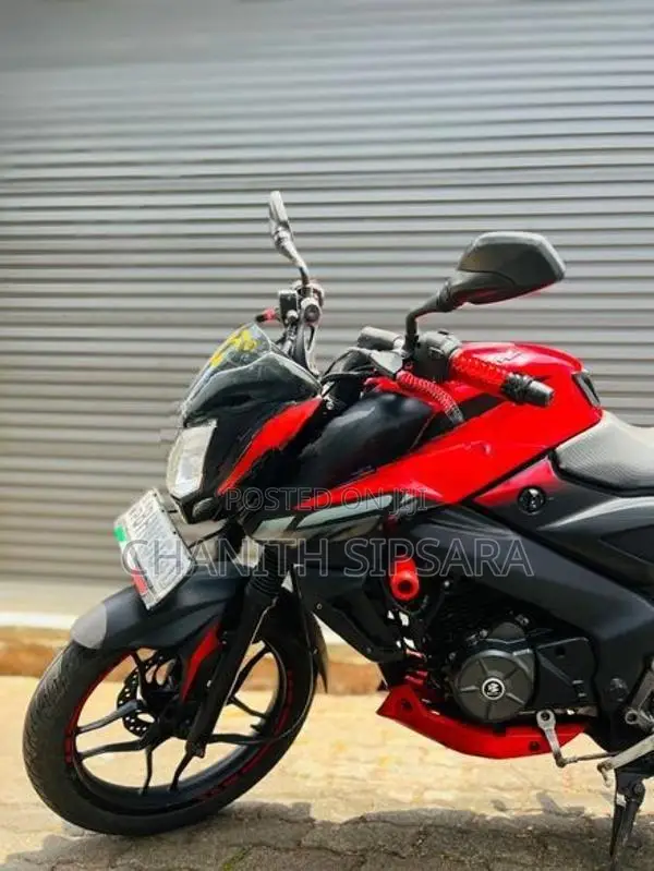 Bajaj Pulsar NS160 2018