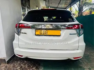 Honda Vezel 2015