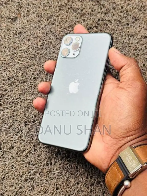 Apple iPhone 11 Pro (Used)