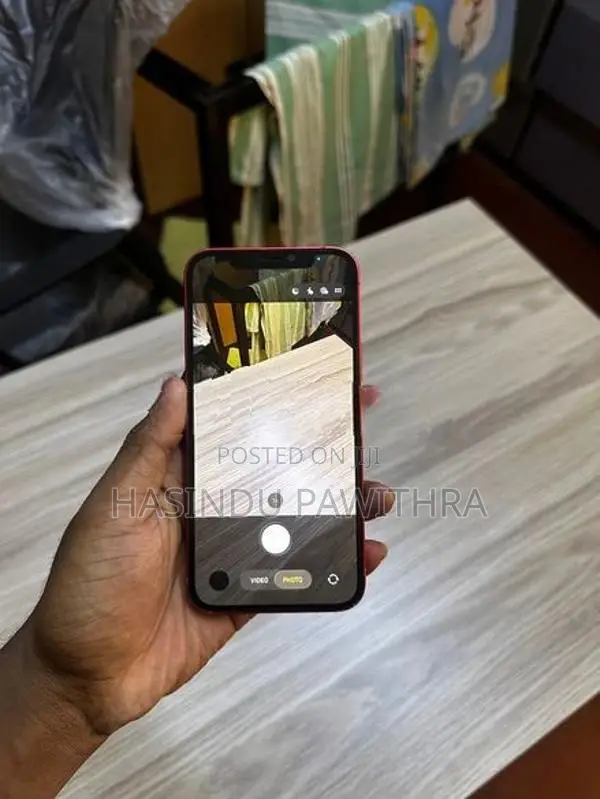 Apple iPhone 12 (Used)