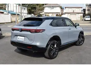 Honda Vezel Z Play Premium 2026