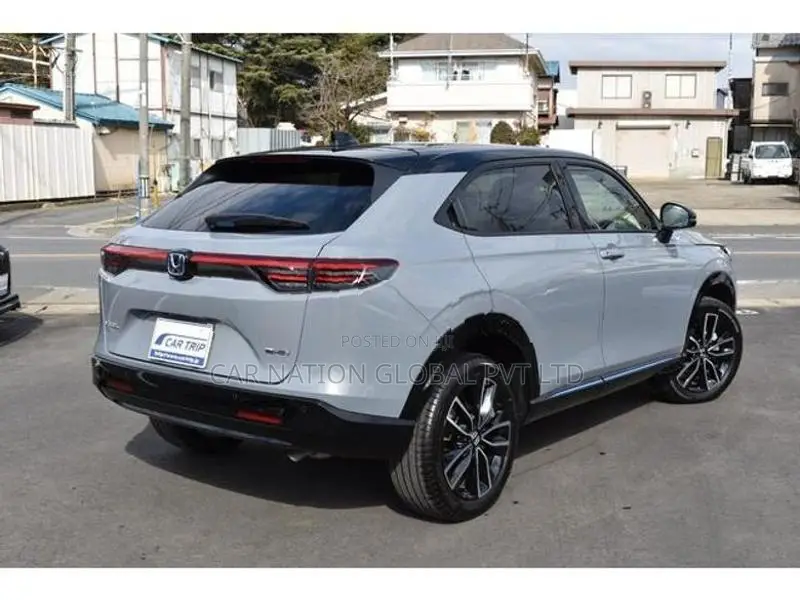 Honda Vezel Z Play Premium 2026