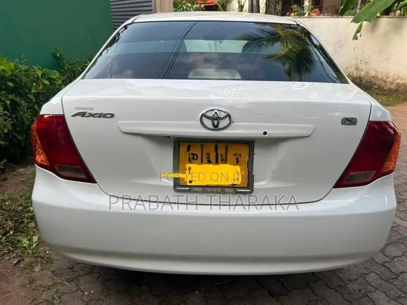 Toyota Axio 2008