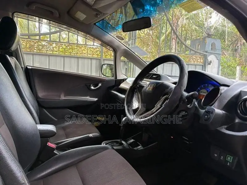 Honda Fit GP1 2013
