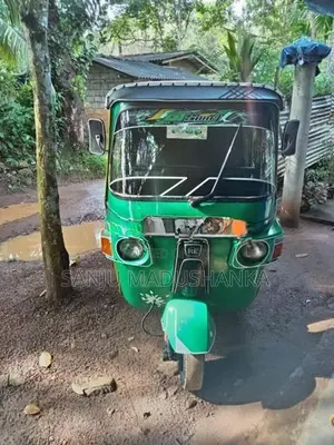 Bajaj RE Three Wheeler 2011