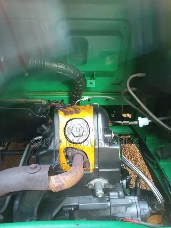 Bajaj RE Three Wheeler 2011