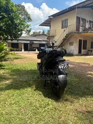 Hero Hunk 160R 2025
