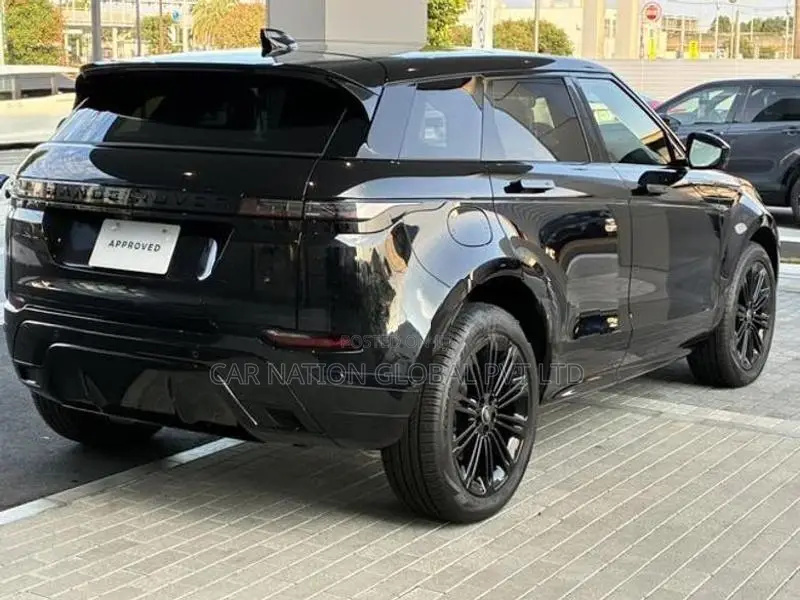 Land Rover Range Evoque Dynamic HSE P300e 2025