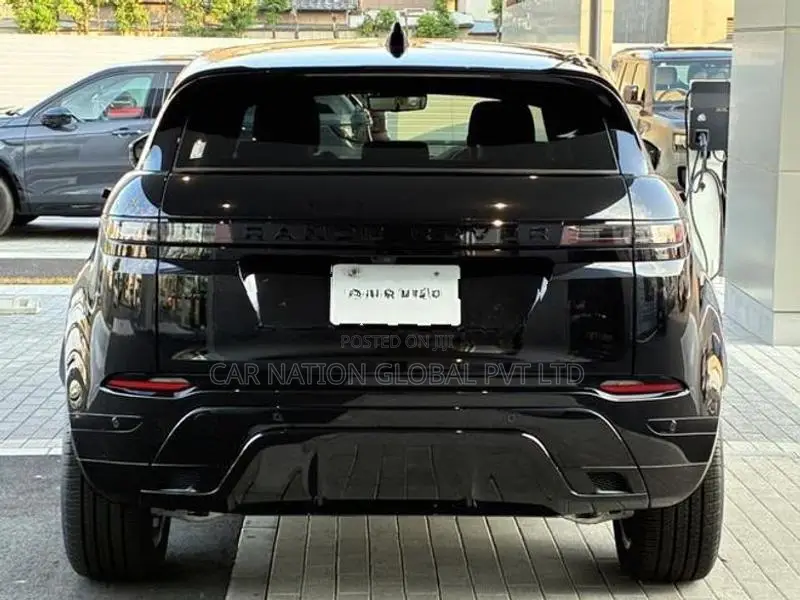 Land Rover Range Evoque Dynamic HSE P300e 2025