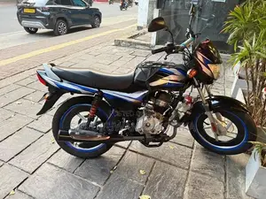 Bajaj CT100 2025