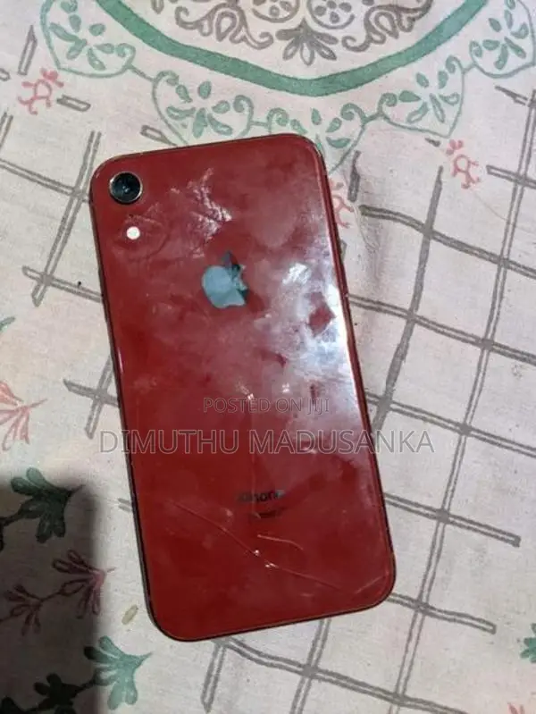Apple iPhone XR (Used)